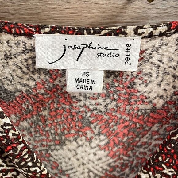Josephine Studio Ladies Vneck Gathered Top, Size Petite Small, Brown,Tan,Orange - Picture 3 of 6